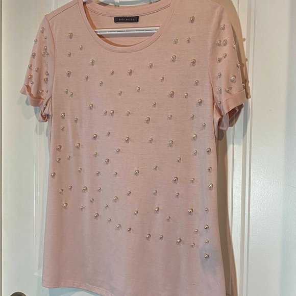Blush Pink Pearl Embellished T-shirt - Picture 2 of 2